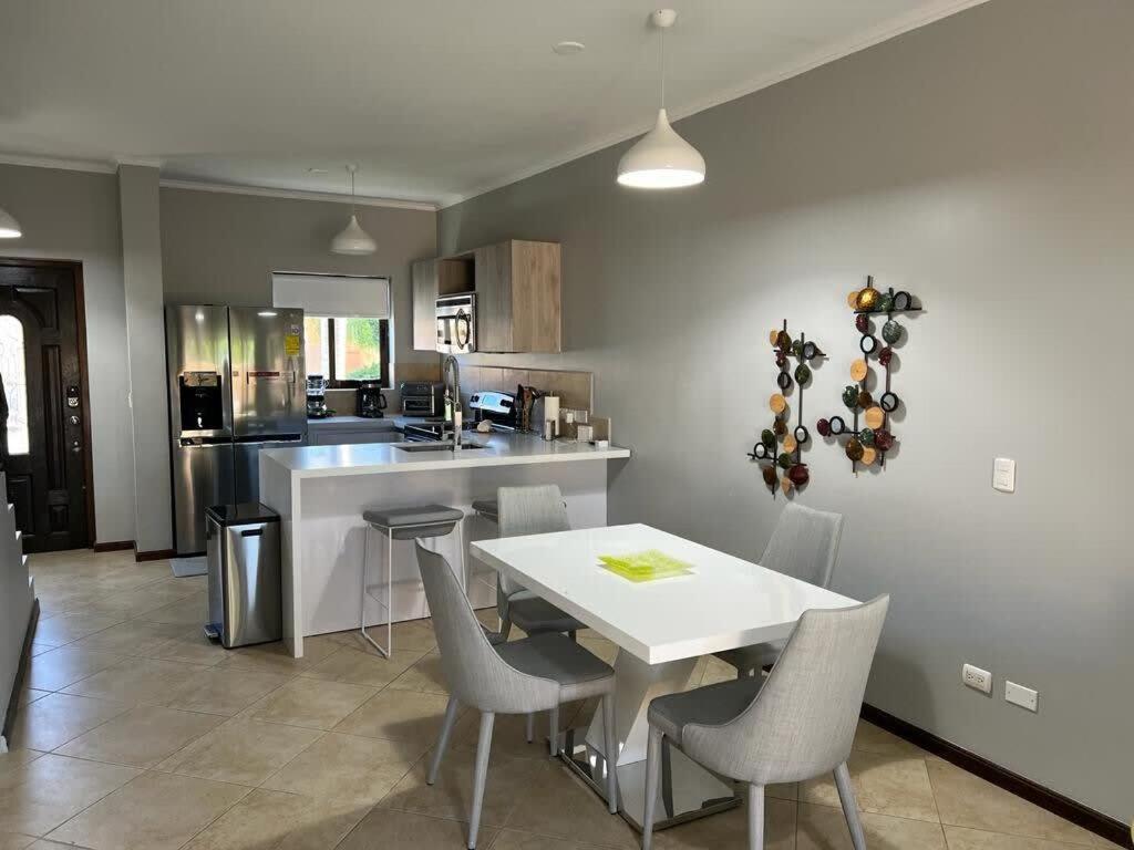 Villa Special House In Gold Coast With Private Jacuzzi à Palm Beach Extérieur photo